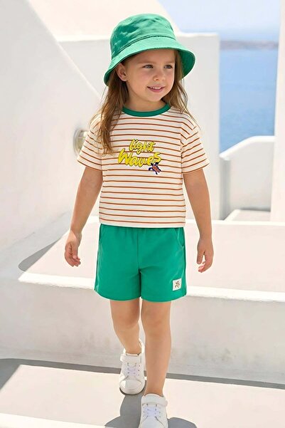 Zeyland Kız Çocuk Çizgili T-shirt ve Şort Takım - Yeşil