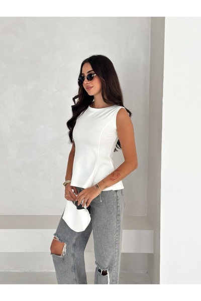 PIOVE Bluză fără mâneci pentru femei – Top elegant cu peplum și talie ajustată