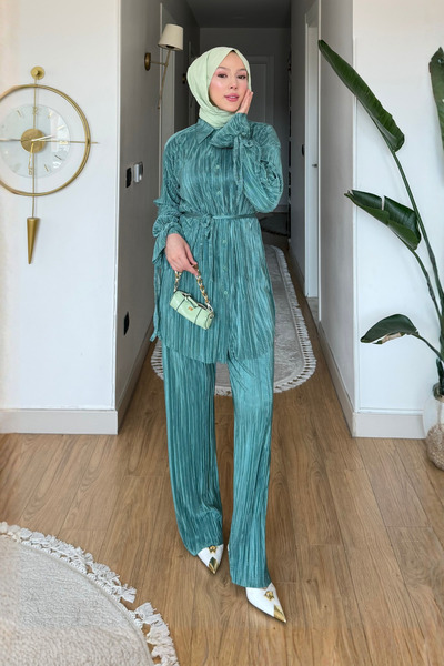 Tesettür Diyarı Noa Piliseli Πουκάμισο-Παντελόνι από Πλισέ Ύφασμα με Κρεμαστά...