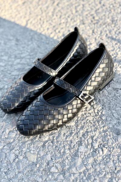 yezy shoes Χειροποίητες πλεκτές γυναικείες μπαλαρίνες με λεπτομέρεια από πέτρ...