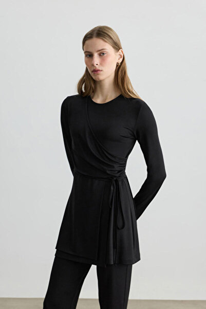 BE BLUE ΜΑΥΡΗ ΜΠΛΟΥΖΑ ΜΕ ΔΙΑΚΟΣΜΗΤΙΚΟ ΔΕΣΙΜΑ ΣΕ ΤΟ ΚΕΝΤΡΟ