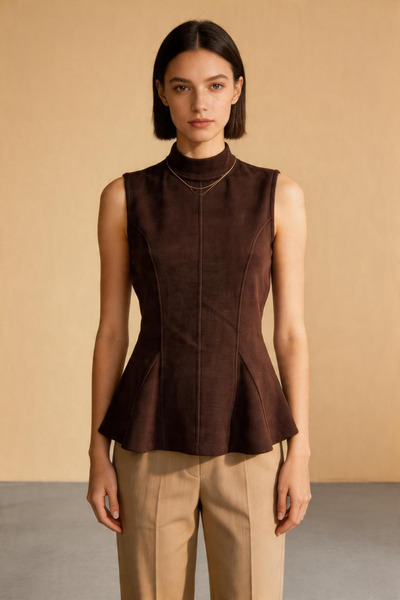 Polo State Γυναικεία μπλούζα με ψηλό γιακά, αμάνικη, σε σχήμα Fit & Flare, καφέ