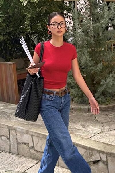 Bipantolon Tricou de bază pentru femei, cu mânecă scurtă, cu decolteu tip cre...