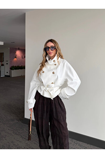 Laluvia Λευκή καμπαρντίνα με ψηλό γιακά και ζώνη - 501326