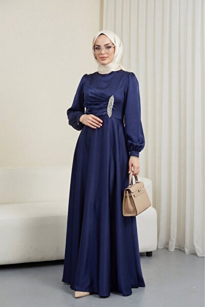 Modamorfo Σατέν φόρεμα με πέτρινη λεπτομέρεια και ντραπέ μπροστά - μπλε ναυτικό