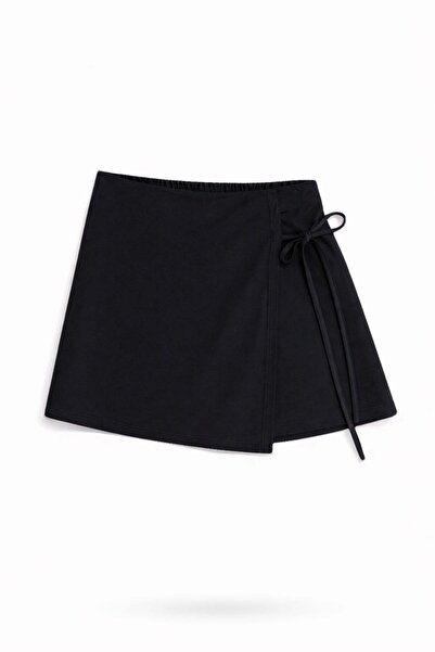 5in1Canpolat Μαύρη φούστα σορτς με λεπτομέρεια δεσίματος 30229