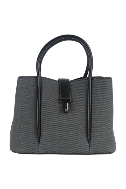 Generic Luxury Women's Handbag with a Fabric Feel, Perfect for Formal and Cas...