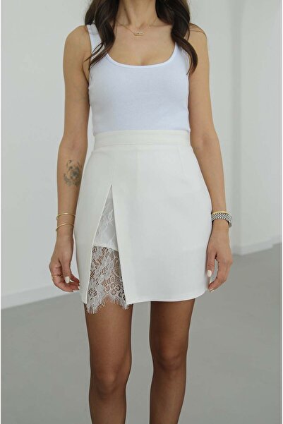 Havoş Μίνι φούστα με δαντέλα και σκίσιμο σε χρώμα εκρού
