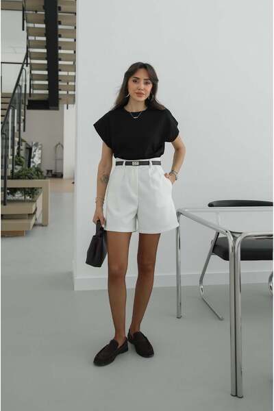 Havoş Σορτς με ζώνη σε χρώμα εκρού, σε μέγεθος City