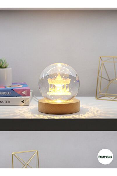 Riccorosso 3D Atlıkarınca Figürlü Ahşap Altlıklı USB Kristal Gece Lambası | D...