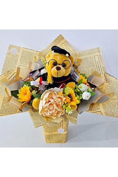 velve Δώρο αποφοίτησης με αρκουδάκι, τεχνητά λουλούδια και επιλεγμένα γλυκά.