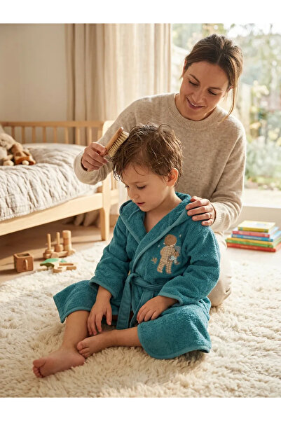 Lucy and Home Loly , %100 Pamuk , Kapşonlu , Nakışlı Kız/Erkek Çocuk Bornozu
