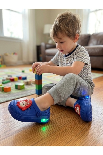 ozzo kids Işıklı Emojili bebek çocuk cross terlik