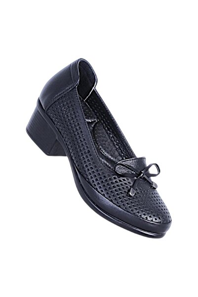 Ayakcenter Ossa 5810 Μαύρα γνήσια δερμάτινα γυναικεία παπούτσια με τακούνι 6 εκ.