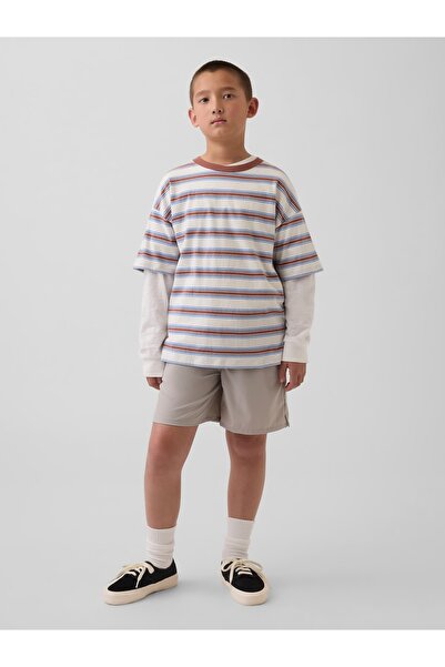 GAP Erkek Çocuk Gri GapFit Quick-Dry Şort