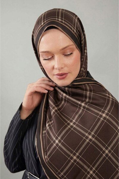 Levidor Καρό ριγέ μοτίβο με λαμπερό κρυστάλλινο κασκόλ