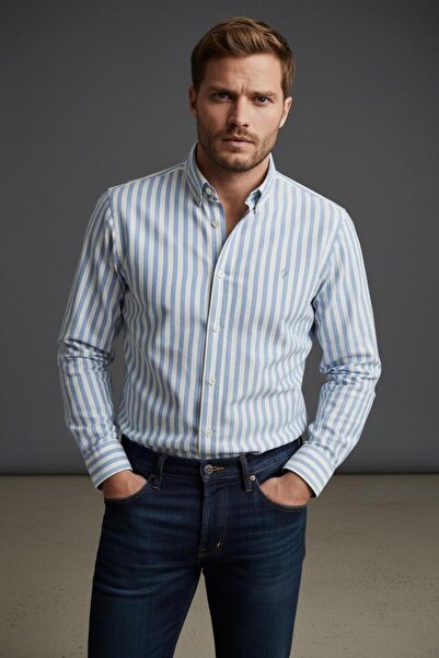 Sarar قميص Interview Drew ذو ياقة بأزرار وخطوط من القطن والكتان باللون الأزرق