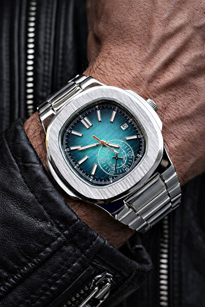 Weluxa Silver Color Blue Dial Steel Band Men's Wristwatch