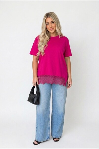 Koza Butik Women's Plus Size Short Sleeve T-Shirt with Lace Detail at Hem 203...