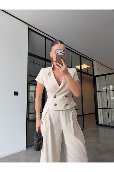 BB Bensu Buyruk ΣΕΤ ΠΑΝΤΕΛΟΝΙ ΚΑΙ ΜΠΛΟΥΖΑ ΑΠΟ ΛΙΝΟ ΜΕ ΣΧΕΔΙΑΣΜΟ BELDEN, ΜΠΕΖ