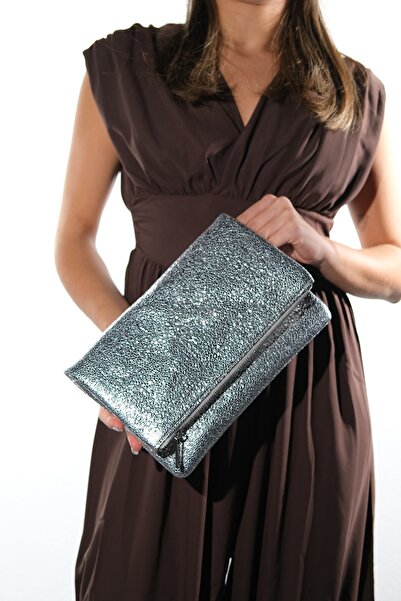 LuviShoes Γυναικεία τσάντα clutch 440 Silver Glitter