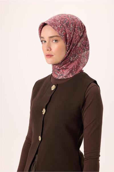 Silk Home Λεπτό βαμβακερό μαλακό κασκόλ με σχέδιο φράουλας κόκκινο-ανθρακί, α...