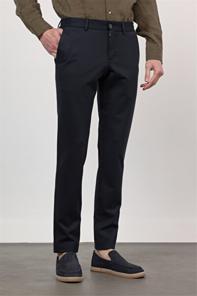 İmza Μπλε ναυτικό πλεκτό παντελόνι jogger με πλαϊνή τσέπη, ελαστικό και στενή...