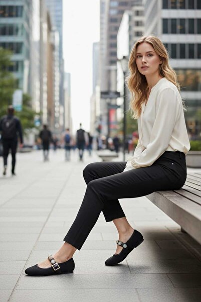 By Yağlıoğlu Πλεκτά μπαλαρίνες με λεπτομέρειες από φυσική πέτρα ekc2026