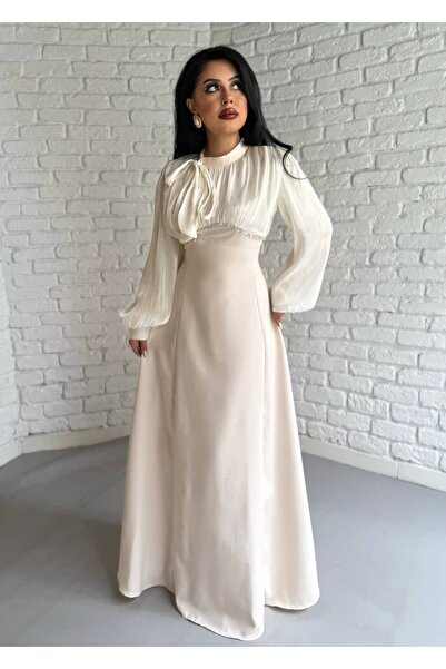 moneta boutique Βραδινό φόρεμα τεσεττούρ με δέσιμο στο λαιμό και λεπτομέρειες...