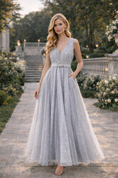 Divin store Κομψό ασημί φόρεμα από οργαντίνα με πουά.