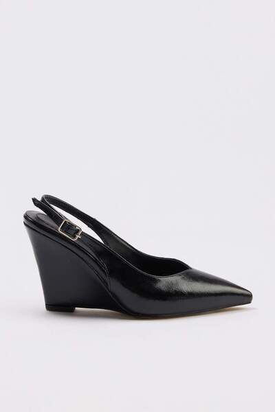 TRENDYOL SHOES Black Wedge 9.5 cm Women's Classic Heeled Shoes Takss26To00005