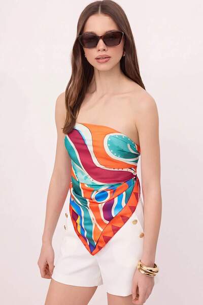 Συλλογή Trendyol Πολύχρωμη Σατέν Μπλούζα Σάλι Κατάλληλη για Διαφορετικές Χρήσ...