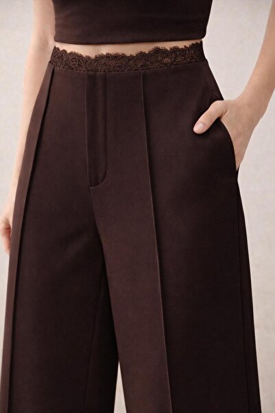 nathia outdoors Ψηλόμεσο γυναικείο παντελόνι Palazzo με λεπτομέρεια από δαντέλα