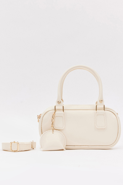 Shanta Κρέμα D20 Γυναικεία τσάντα χεριών και ώμου με μίνι γούρι με ρυθμιζόμεν...