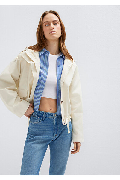 Mavi Κοντό μπουφάν εκρού με κουκούλα και λεπτομέρεια στη μέση, Oversize / Φαρ...