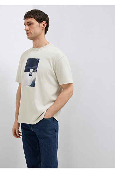 Mavi Bedrucktes beiges T-Shirt mit lockerer Passform / lockerem, bequemem Sch...