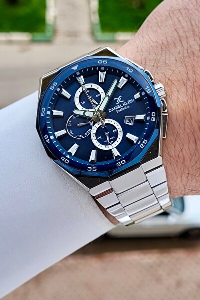 Daniel Klein Dial Blue Cord Silver Color 43.5 mm Men's Wristwatch