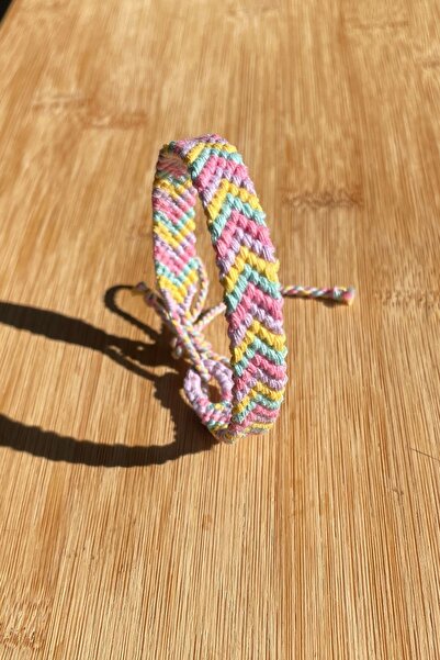 Chic Shoppine Chevron Friend Macrame Bracelet