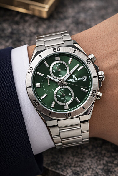 Daniel Klein Original Tum Functions Active Men's Wrist Watch and Bracelet