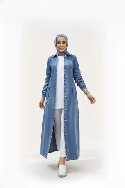 Hb Harma Time Butik معطف جينز للنساء، مغسول بتأثير ثلجي، مزود بأزرار وجيوب، باللون الأزرق