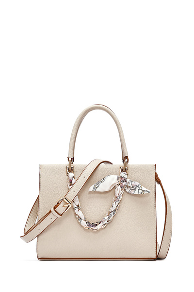 Derimod حقيبة كتف نسائية كريمية اللون بحزام طويل مع إكسسوارات 26PBD280718