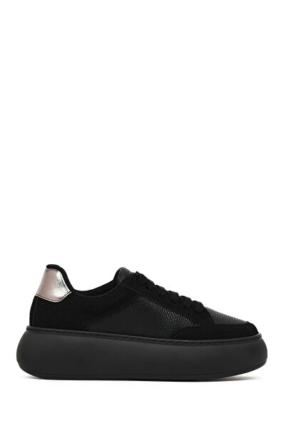 Derimod Γυναικείο sneaker με μαύρο κορδόνι με χοντρή σόλα 25AFE145514