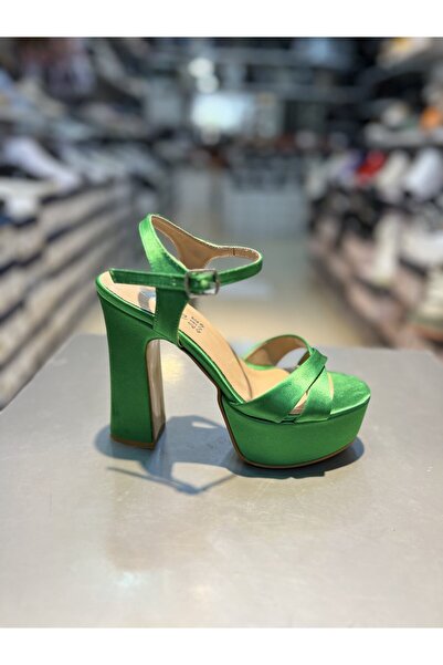 Alphus Γυναικεία παπούτσια με τακούνι με πλατφόρμα Kriste Bell από σατέν υλικό