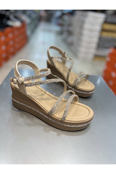 Guja Γυναικεία πέτρινα πέδιλα με τακούνι με φέτα