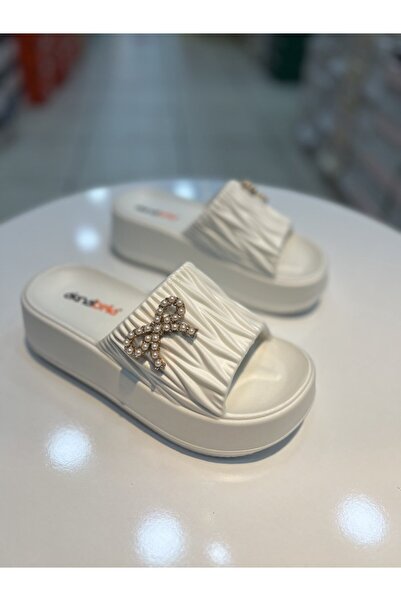 Akınal Bella Papuci de zi cu zi pentru femei Stoned