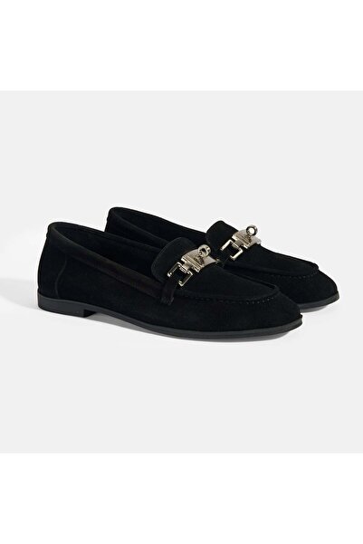 Desa Kadın Siyah Kilit Aksesuarlı Slip-On Süet Loafer