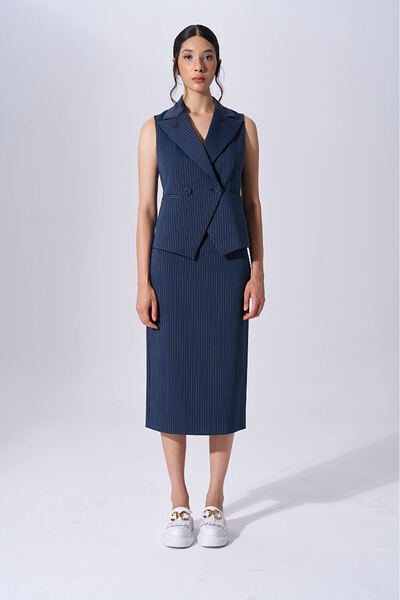 Naar Γυναικεία φούστα με ρίγες, άνετη εφαρμογή, σε μπλε ναυτικό χρώμα