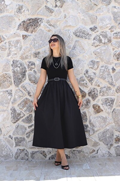 bytugcekaya Μαύρο κοντομάνικο φόρεμα με ζώνη και φουσκωτή φούστα