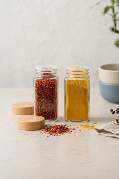Kitchen Life 12’li Bambu Kapaklı Kare Cam Baharatlık Takımı / 40 Adet Etiket Hediyeli / 12 li Baharatlık Takımı