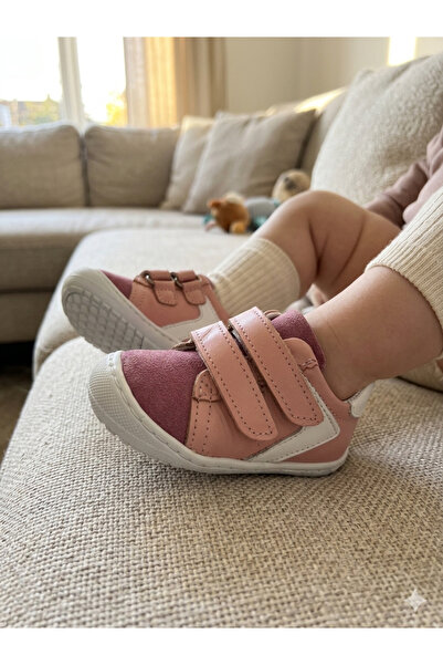 nuh kids أحذية أطفال من الجلد الطبيعي لتقويم العظام من First Step